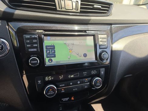 Used 2017 Nissan Rogue Sport SL AWD/4WD image 18