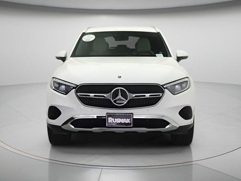 Certified 2025 Mercedes-Benz GLC 350e 4MATIC image 6