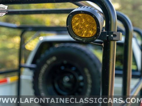 Used 1989 Toyota Pickup Deluxe image 32