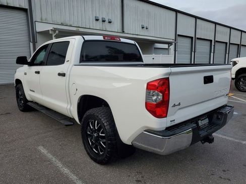 Used 2019 Toyota Tundra SR5 image 3