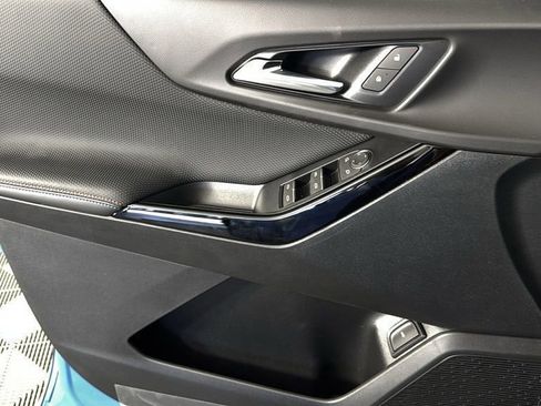 New 2025 Chevrolet Equinox RS w/ Safety and Technology Package image 23