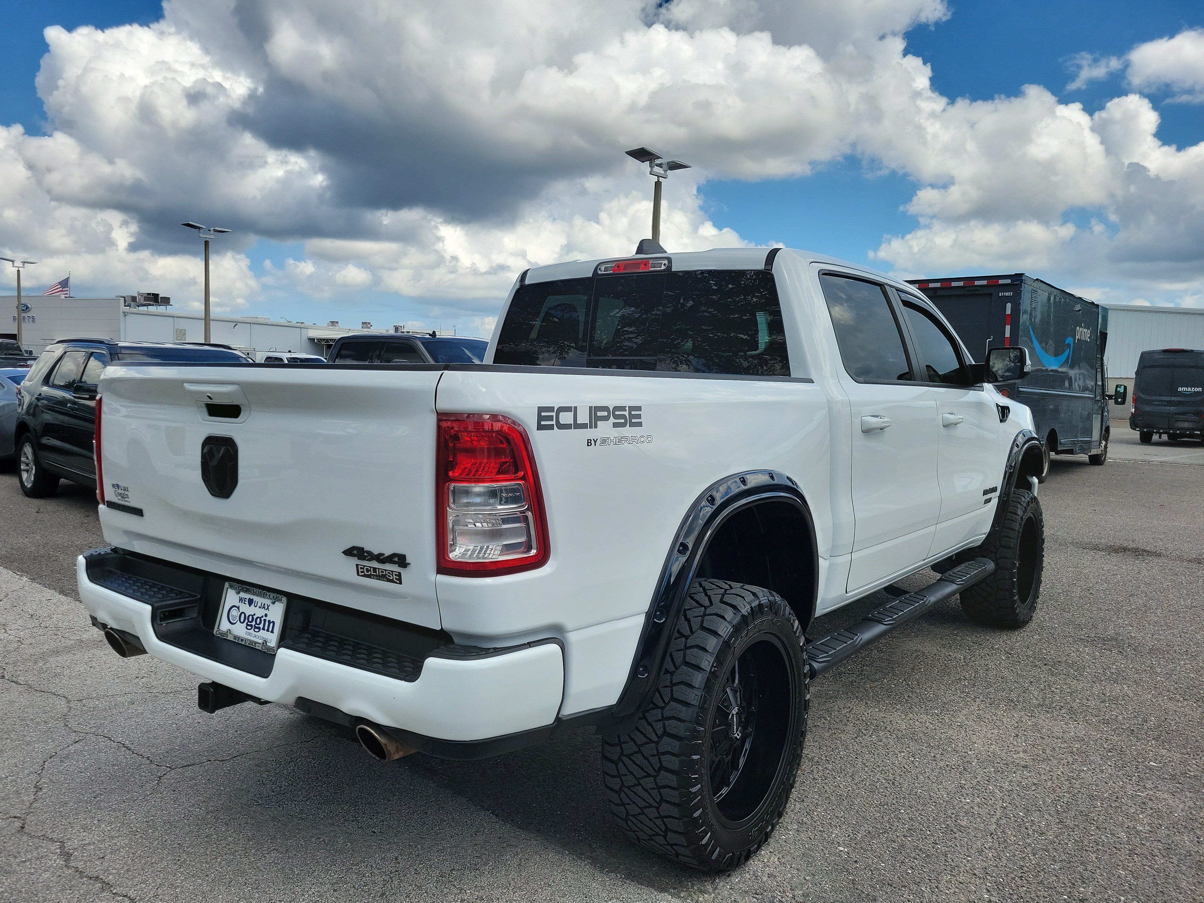 Used 2022 RAM 1500 Big Horn AWD/4WD image 3