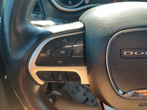 Used 2015 Dodge Challenger R/T Plus RWD image 19