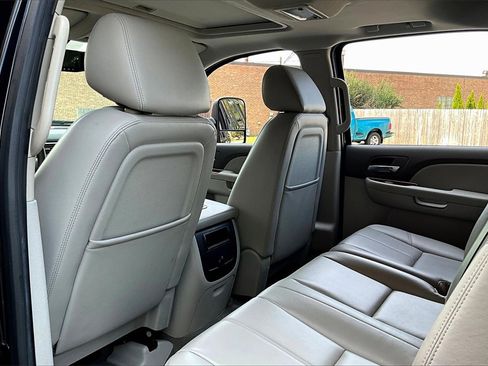 Used 2013 Chevrolet Silverado 3500 LTZ w/ LTZ Plus Package image 31