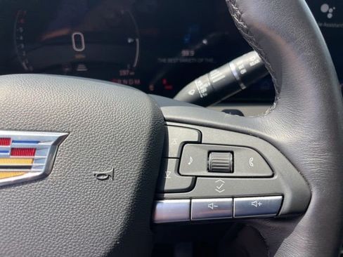 Certified 2025 Cadillac XT4 Premium Luxury FWD image 18