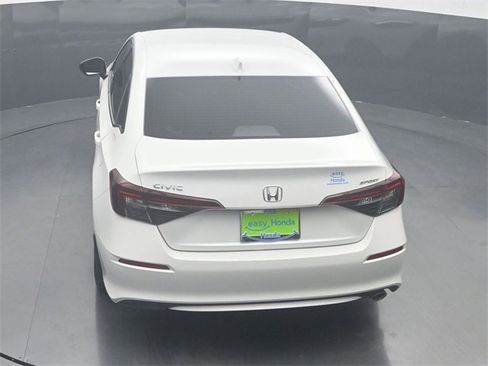 Used 2025 Honda Civic Sport image 24