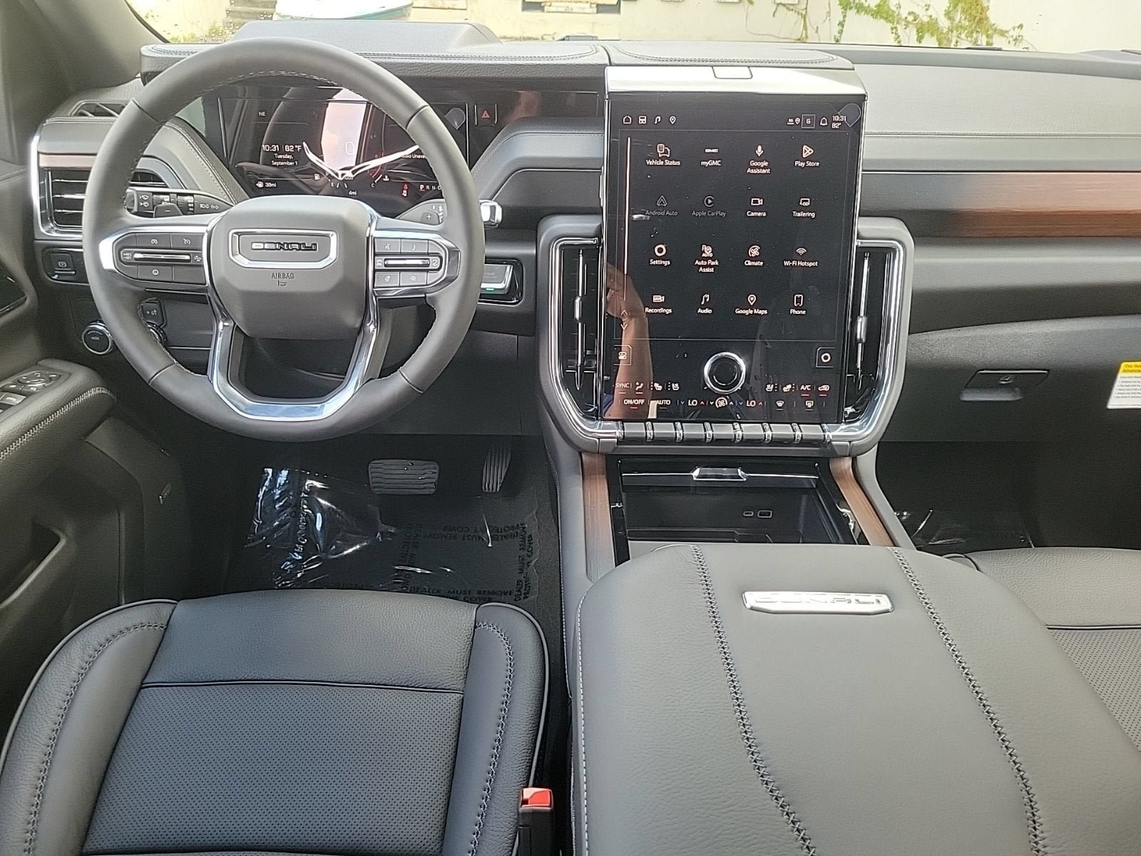 New 2026 GMC Yukon Denali RWD image 15