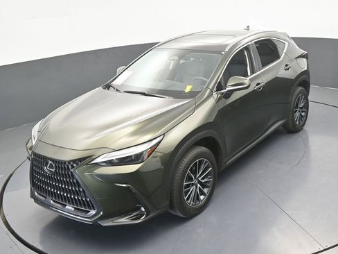 Used 2025 Lexus NX 250 FWD w/ Cold Area Package image 48