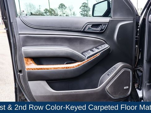 Used 2018 Chevrolet Suburban Premier image 39