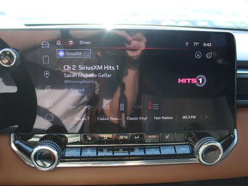 Used 2024 GMC Canyon AT4 w/ Canyon Safety Plus Package image 19