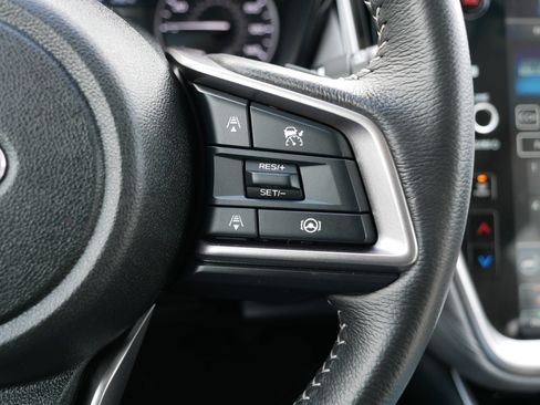 Certified 2025 Subaru Outback Premium image 30