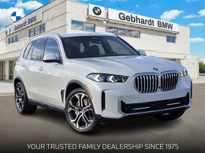 New 2026 BMW X5 xDrive50e w/ Premium Package