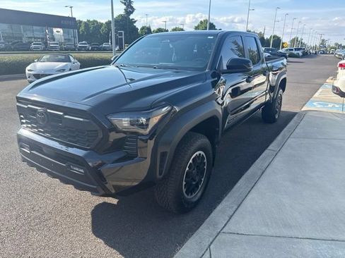 Used 2024 Toyota Tacoma TRD Off-Road w/ TRD Off Road Upgrade Package AWD/4WD image 7