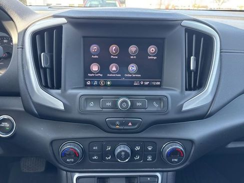 Used 2022 GMC Terrain SLE w/ Driver Convenience Package image 21