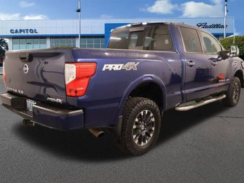 Used 2018 Nissan Titan PRO-4X image 2