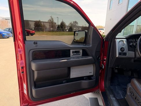 Used 2011 Ford F150 Platinum image 11