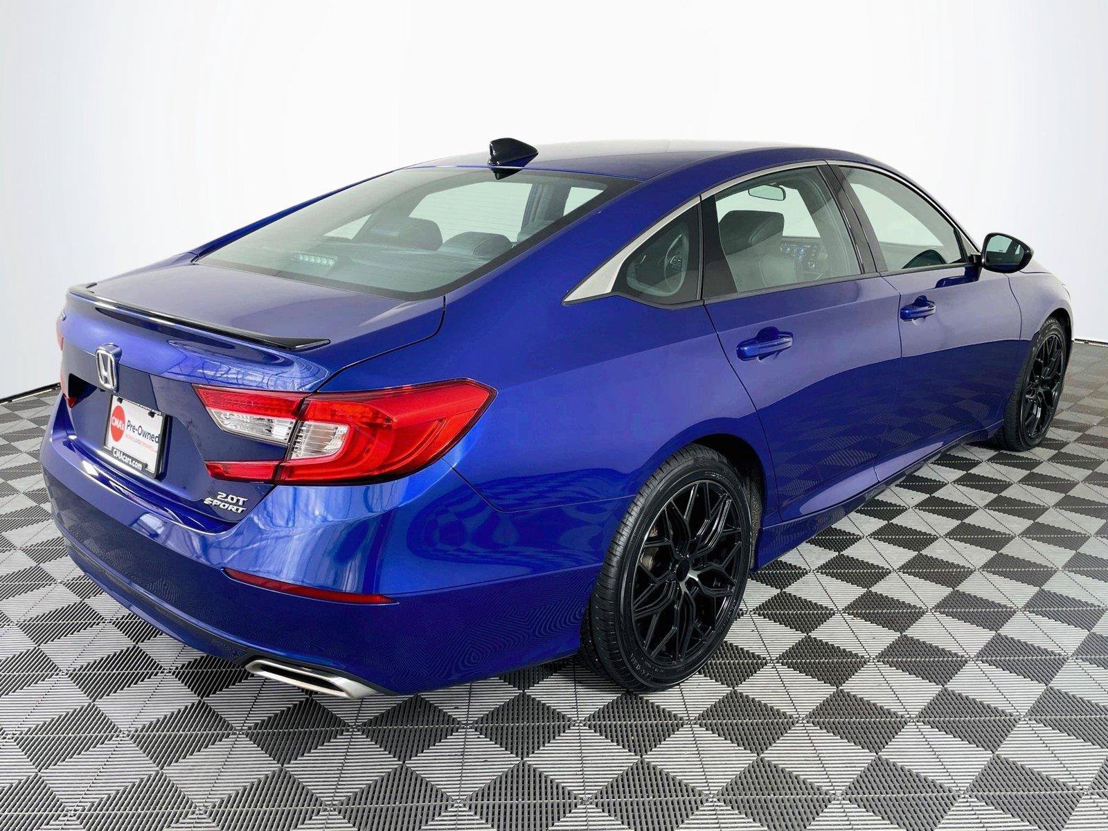 Used 2021 Honda Accord Sport image 9