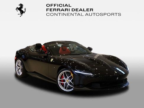 Certified 2025 Ferrari Roma Spider RWD image 1