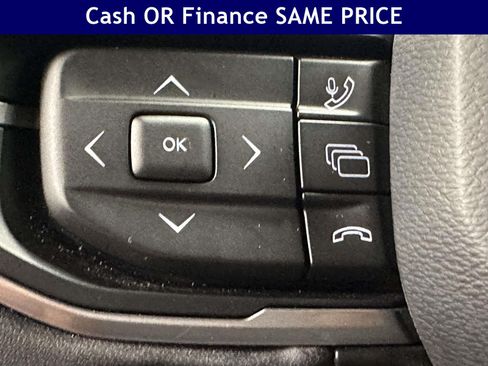 Used 2026 Jeep Cherokee Limited AWD/4WD image 31