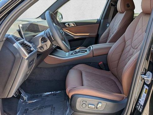 New 2026 BMW X5 xDrive40i w/ M Sport Package AWD/4WD image 4
