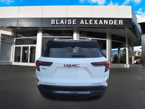 New 2026 GMC Terrain AT4 w/ Technology Package II image 4