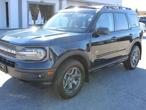 Used 2023 Ford Bronco Sport Badlands w/ Premium Package image 2
