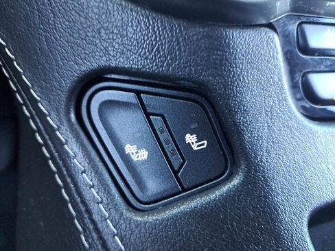 Used 2018 Chevrolet Tahoe LT AWD/4WD image 31