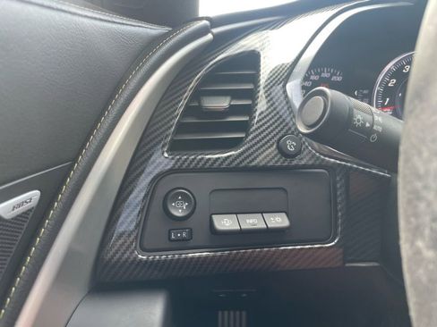 Used 2018 Chevrolet Corvette Stingray Coupe w/ 2LT Preferred Equipment Group image 13