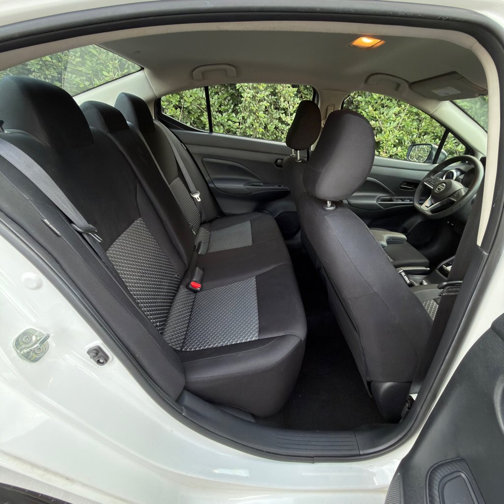 Used 2020 Nissan Versa S FWD image 18