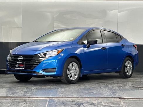 Used 2023 Nissan Versa S w/ Electronics Package image 7