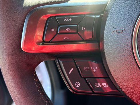 Certified 2021 Ford Mustang Shelby GT500 w/ Technology Package image 21