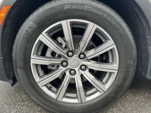 Used 2022 Cadillac XT4 Sport w/ Comfort Package image 11