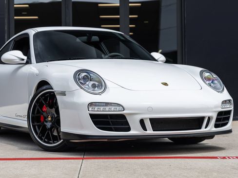 Used 2012 Porsche 911 Carrera GTS RWD image 9