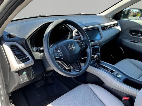 Used 2016 Honda HR-V EX image 17