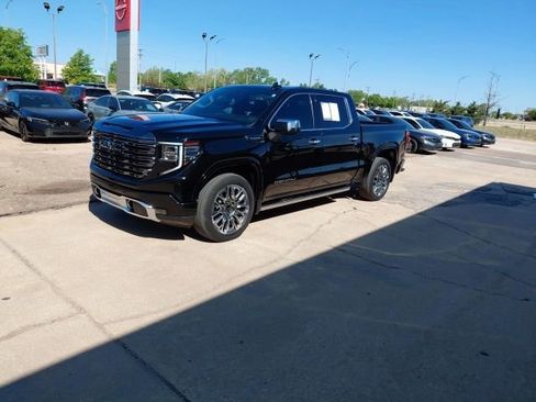 Used 2023 GMC Sierra 1500 Denali Ultimate image 7