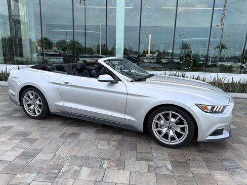 Used 2015 Ford Mustang Premium w/ Equipment Group 201A RWD image 27