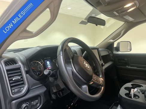 Used 2020 RAM 3500 Tradesman w/ Chrome Appearance Group RWD image 9