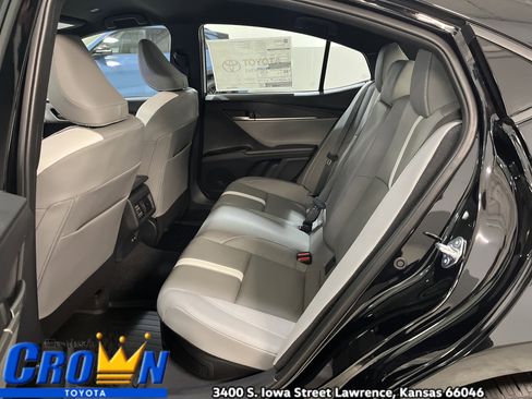 New 2026 Toyota Camry SE FWD image 21