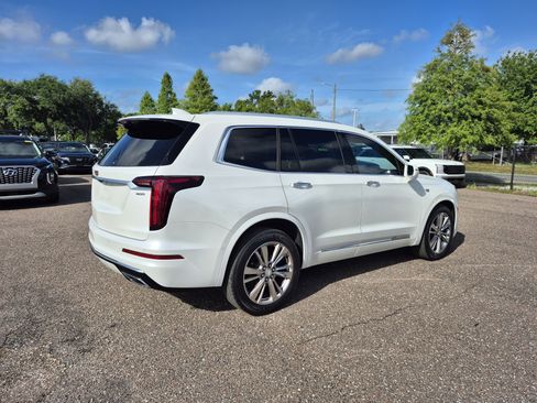 Used 2020 Cadillac XT6 Premium Luxury FWD image 6