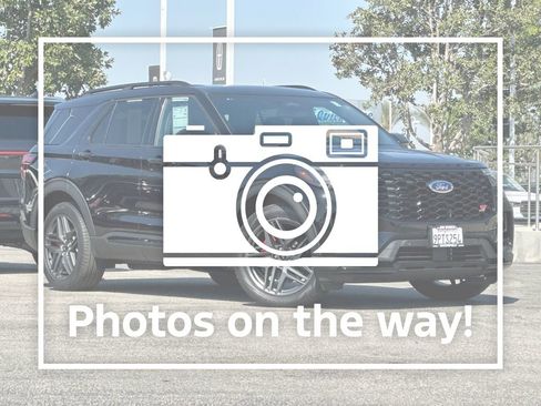 Certified 2025 Ford Explorer ST image 1