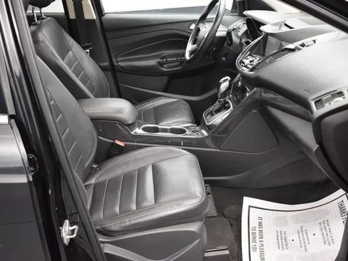 Used 2014 Ford Escape Titanium w/ Equipment Group 401A AWD/4WD image 16