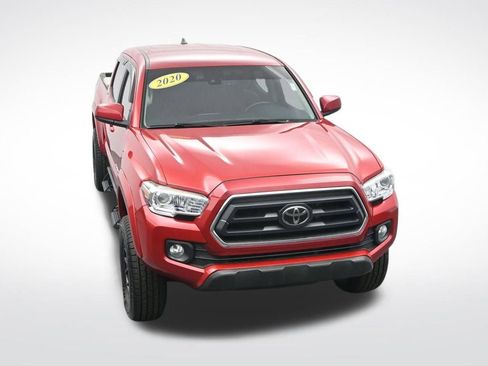 Used 2020 Toyota Tacoma SR5 image 24