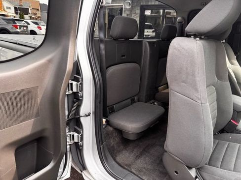 Used 2017 Nissan Frontier S RWD image 26