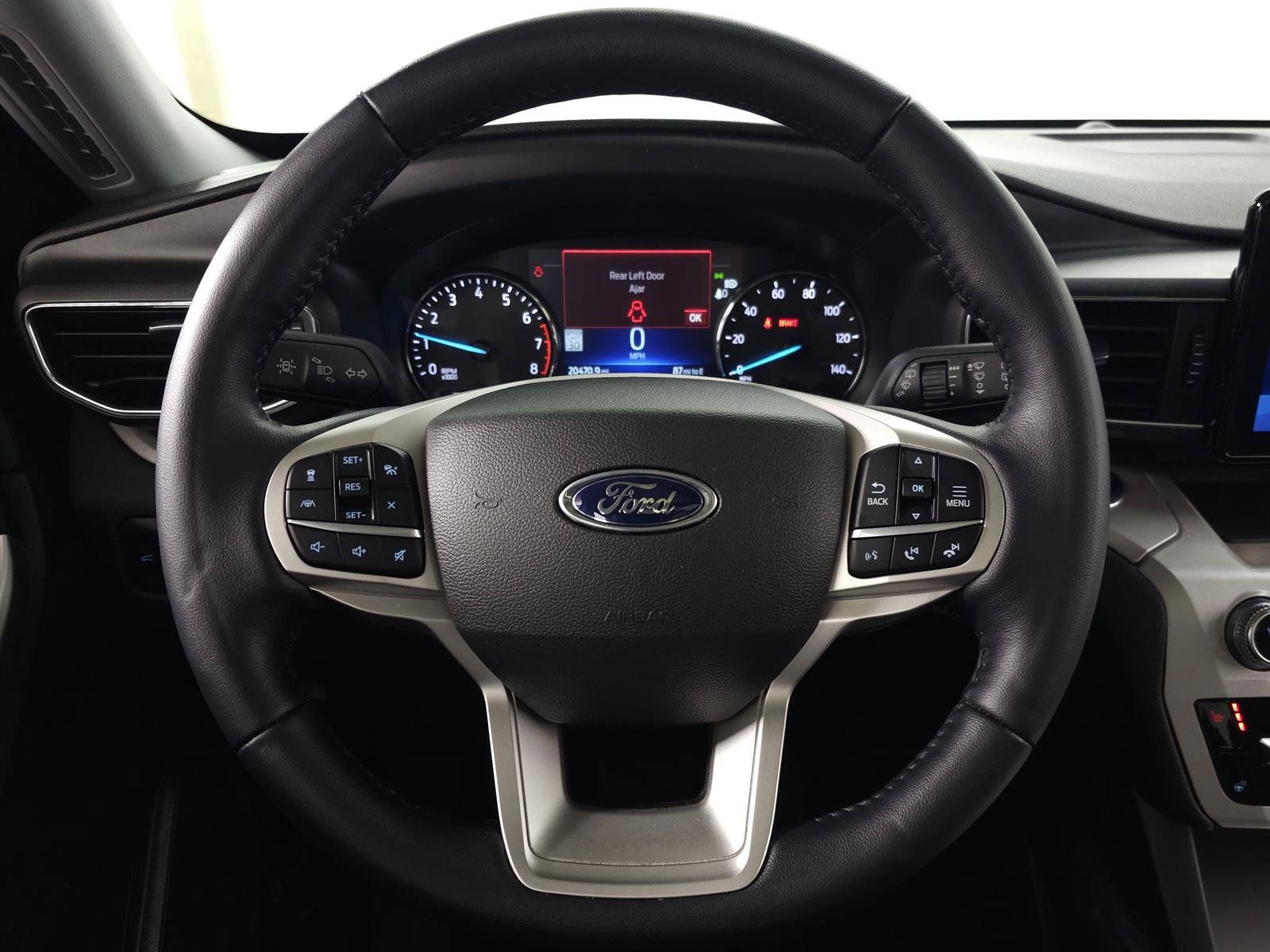 Used 2023 Ford Explorer XLT w/ Equipment Group 202A AWD/4WD image 20