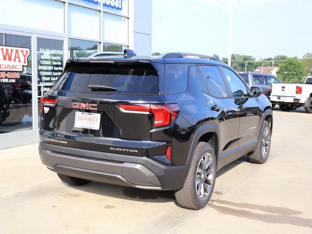 New 2027 GMC Terrain Elevation w/ Elevation Premium Package AWD/4WD image 3