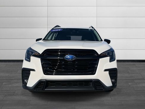 Used 2024 Subaru Ascent Onyx Edition image 8