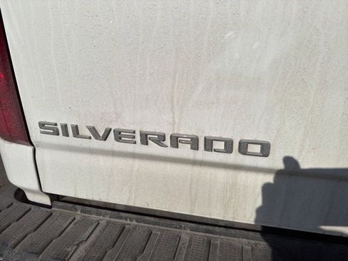 Used 2024 Chevrolet Silverado 2500 Custom w/ Custom Value Package image 25