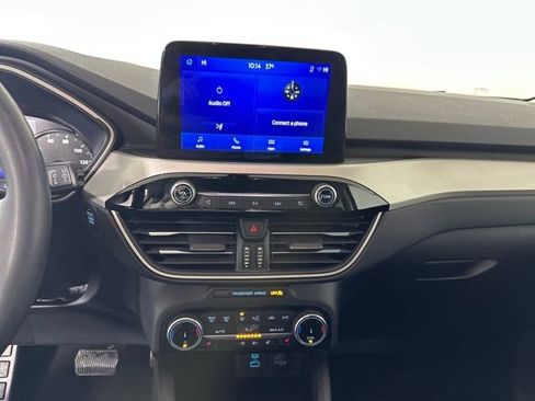 Used 2022 Ford Escape SEL w/ Class II Trailer Tow Package image 21