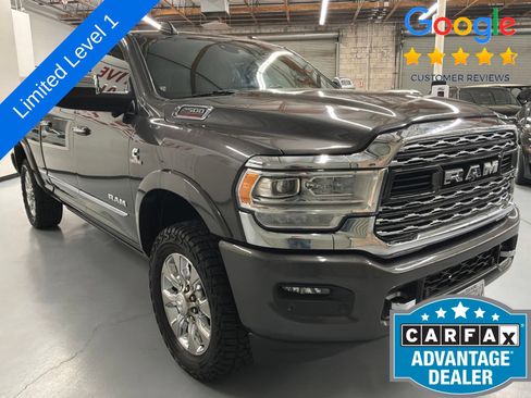 Used 2022 RAM 2500 Limited AWD/4WD image 3