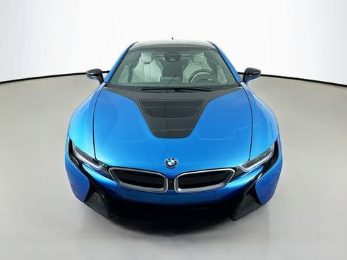 Used 2014 BMW i8 image 2